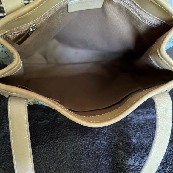 Salvatore Ferragamo tote - Picture 9 of 14